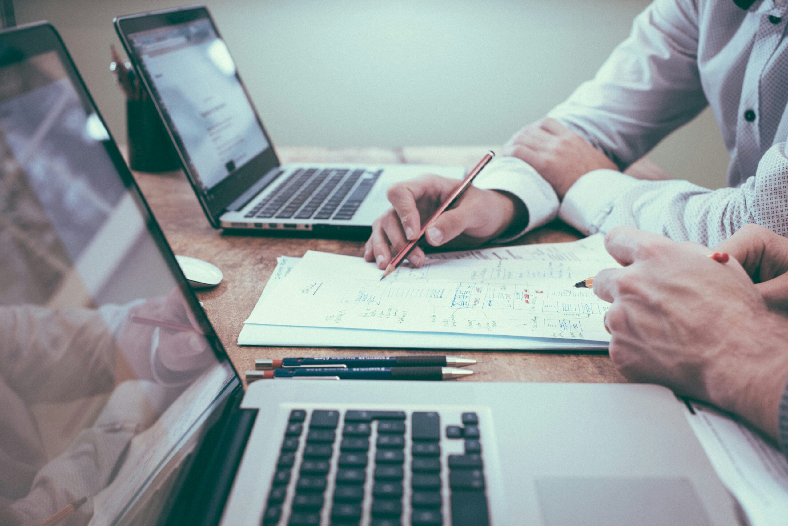 Tech-Savvy Workspaces: How Technology Drives Office Productivity